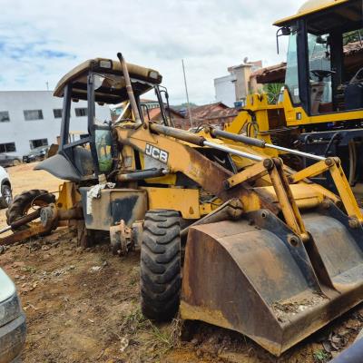 RETROESCAVADEIRA JCB SERIE 3C, 2014/2014, NO ESTADO EM QUE SE ENCONTRA.