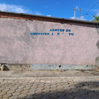 Imóvel localizado na Rua João Antônio de Araújo, Centro, em Santa Cruz de Salinas, com área de 50,30 m², contendo edificação simples, sem matrícula e sem registro imobiliário. NO ESTADO EM QUE SE ENCONTRA.