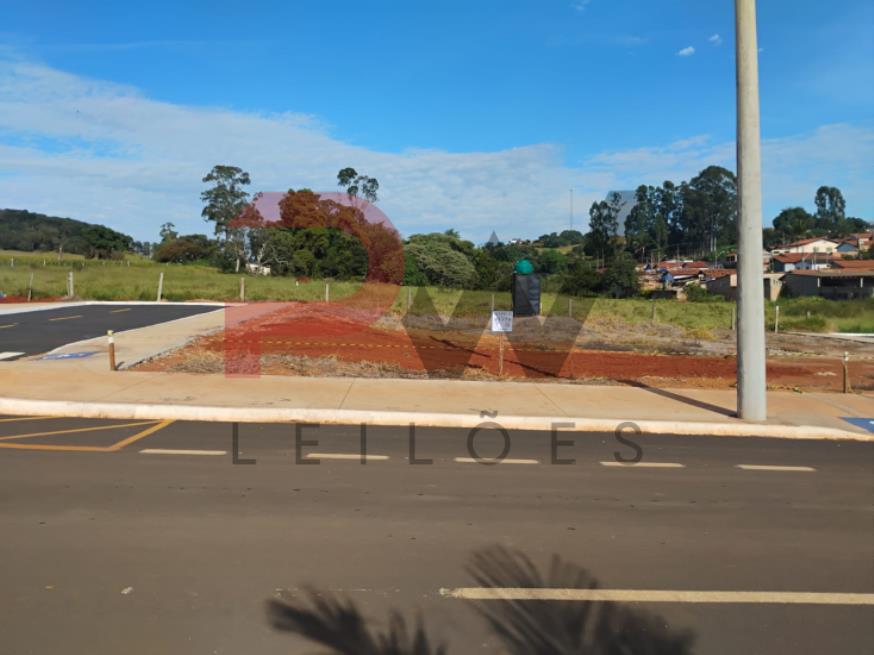 Foto ilustrativa 2 - QUADRA 02, LOTE 01, AVENIDA COMERCIAL DO VALLE, LOTEAMENTO VIA COMERCIAL DO VALLE, PEDRINÓPOLIS/MG, ÁREA DE 288,00 M². MATRÍCULA: 21379. NO ESTADO EM QUE SE ENCONTRA.