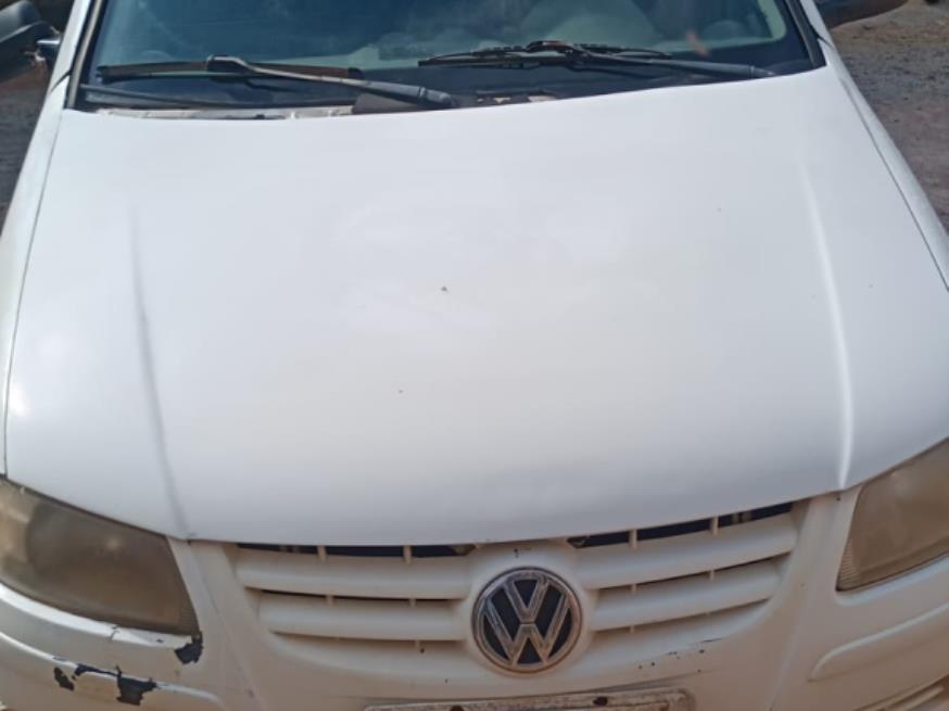 Foto ilustrativa 3 - AUTOMOVEL VW/GOL 1.0 GIV, ALCOOL/GASOLINA, BRANCA, 2013/2014, CHASSI: 9BWAA05WXEP017942, RENVAM: 00553803271, NO ESTADO EM QUE SE ENCONTRA.