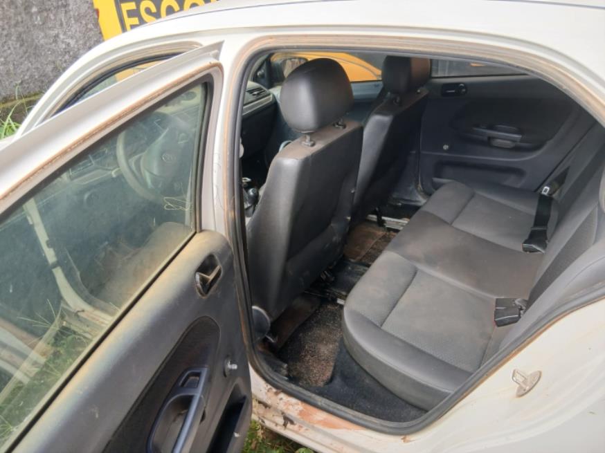 Foto ilustrativa 4 - PASSAGEIRO/AUTOMOVEL, VW/GOL 1.0L MC4, BRANCA, ALCOOL/GASOLINA, 2019/2020, CHASSI: 9BWAG45U4LT083203, RENAVAM: 01218577573, NO ESTADO EM QUE SE ENCONTRA.