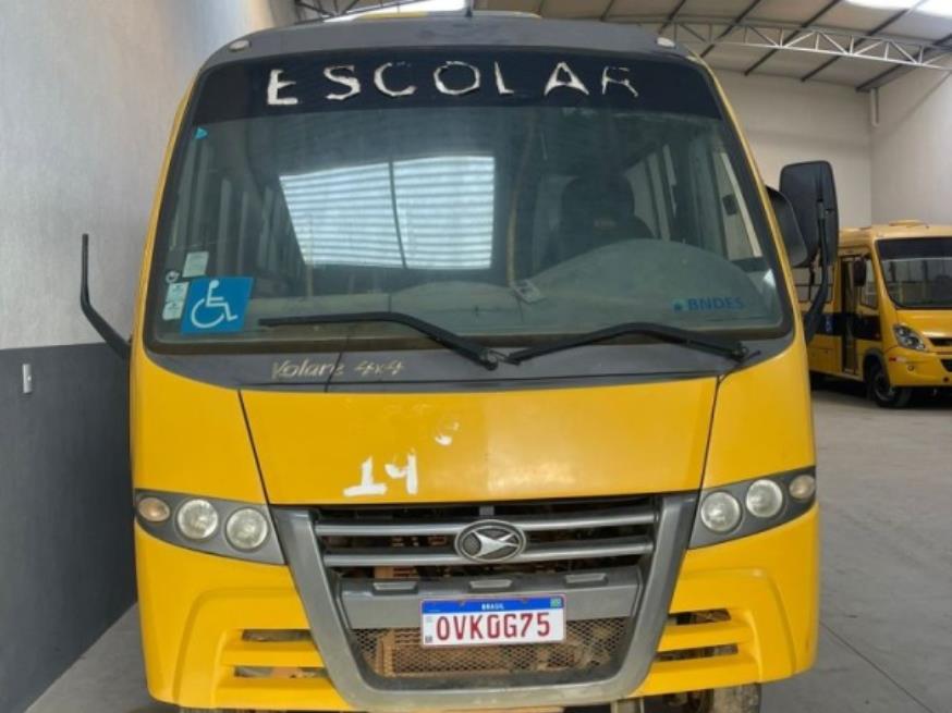 Foto ilustrativa 1 - PASSAGEIRO / ONIBUS MPOLO/VOLARE V8L 4X4 EO, 2013/2014, DIESEL, AMARELA, PLACA OVK – 0G75, RENAVAM: 00656235160, CHASSI: 93PB58M1MEC048540, NO ESTADO EM QUE SE ENCONTRA.