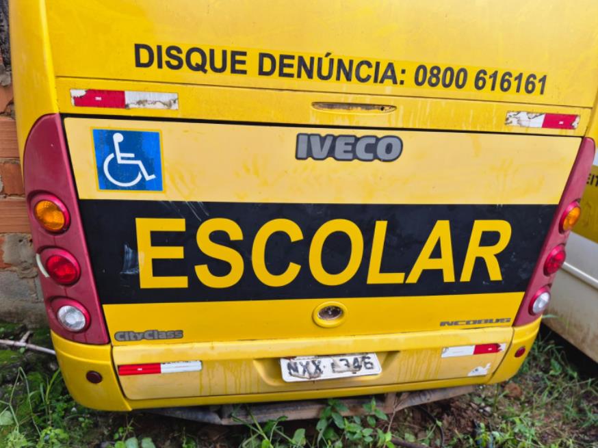 Foto ilustrativa 3 - PAS/ONIBUS, IVECO/CITYCLASS 70C17, AMARELA, DIESEL, 2012/2013, CHASSI: 93ZL68C01D8442553, RENAVAM: 00480282862, NO ESTADO EM QUE SE ENCONTRA.