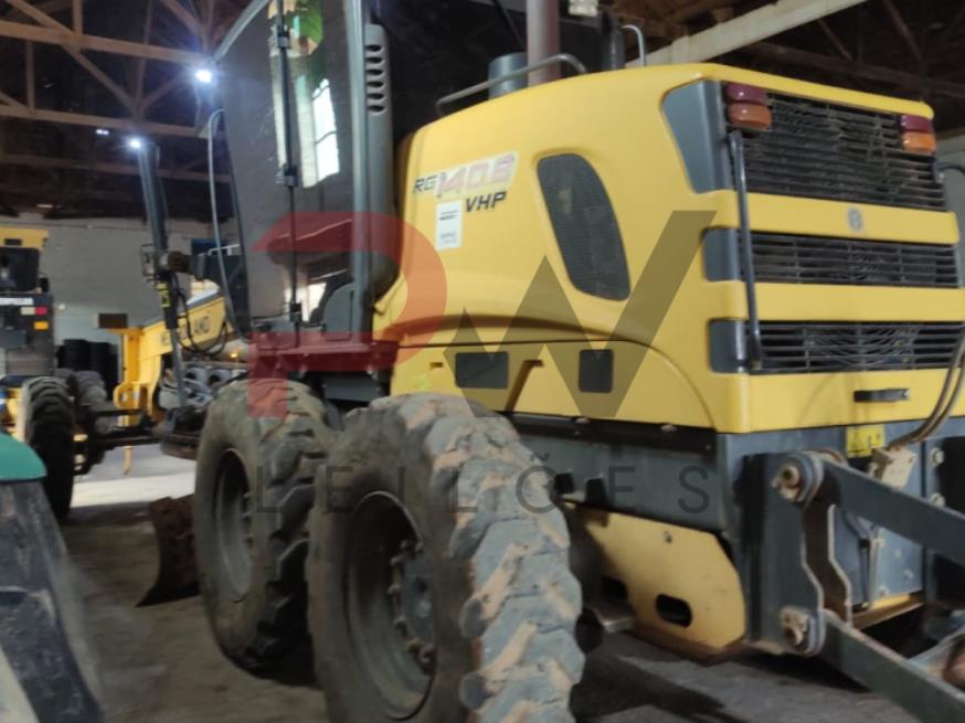 Foto ilustrativa 3 - MOTONIVELADORA NEW HOLLAND, RG140B, AMARELA, ANO 2018, Nº DE IDENT: HBZN0140EJAF07331, SÉRIE: NJAF07331, NO ESTADO EM QUE SE ENCONTRA.