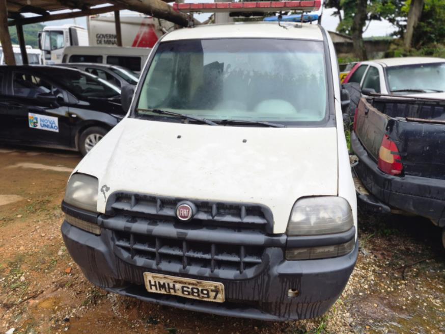 Foto ilustrativa 1 - ESP/CAMINHONETE/AMBULANC, FIAT/DOBLO RONTAN AMB2, BRANCA, ALC/GASOL, 2009/2009, CHASSI: 9BD22315592015671, RENAVAM: 148707270, NO ESTADO EM QUE SE ENCONTRA.