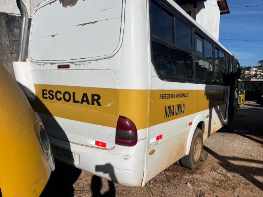 Foto ilustrativa 7 - PAS/ONIBUS, VW/8150NEOBUS THUNDERBOY, BRANCA, 2003/2004, DIESEL, CHASSI: 9BWFD52R84R400189, RENAVAM: 00812270320, NO ESTADO EM QUE SE ENCONTRA.