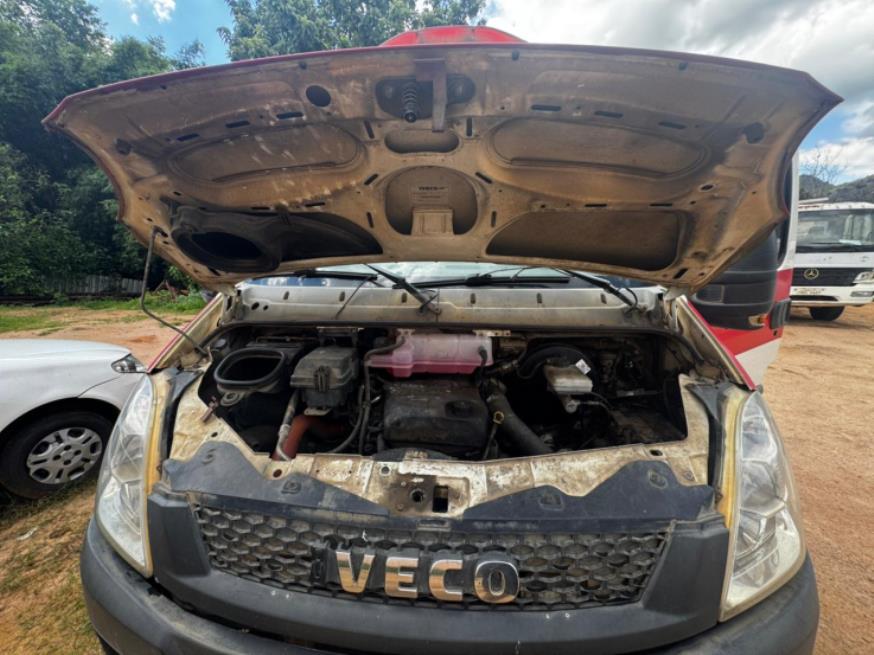 Foto ilustrativa 7 - CAMINHAO, IVECO/DAILY AUTOMAR AMB, BRANCA, 2017/2018, DIESEL, RENAVAM: 01131469728, CHASSI: 93ZK42C01J8474230, NO ESTADO EM QUE SE ENCONTRA.