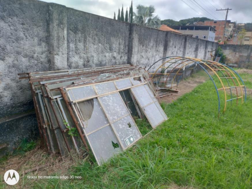 Foto ilustrativa 20 - LOTE CONTENDO SUCATA COM ITENS DIVERSOS, NO ESTADO EM QUE SE ENCONTRA.