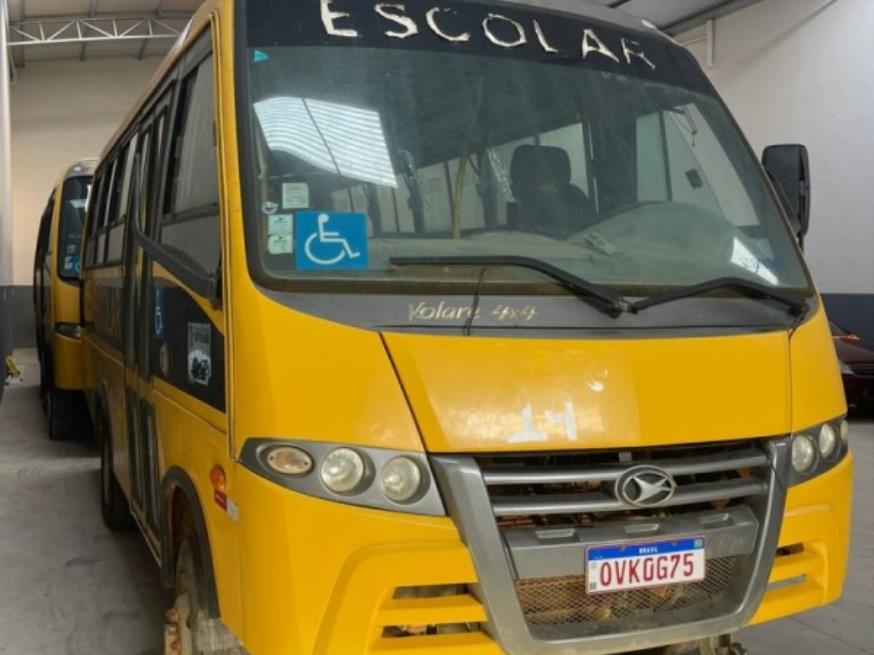 Foto ilustrativa 5 - PASSAGEIRO / ONIBUS MPOLO/VOLARE V8L 4X4 EO, 2013/2014, DIESEL, AMARELA, PLACA OVK – 0G75, RENAVAM: 00656235160, CHASSI: 93PB58M1MEC048540, NO ESTADO EM QUE SE ENCONTRA.
