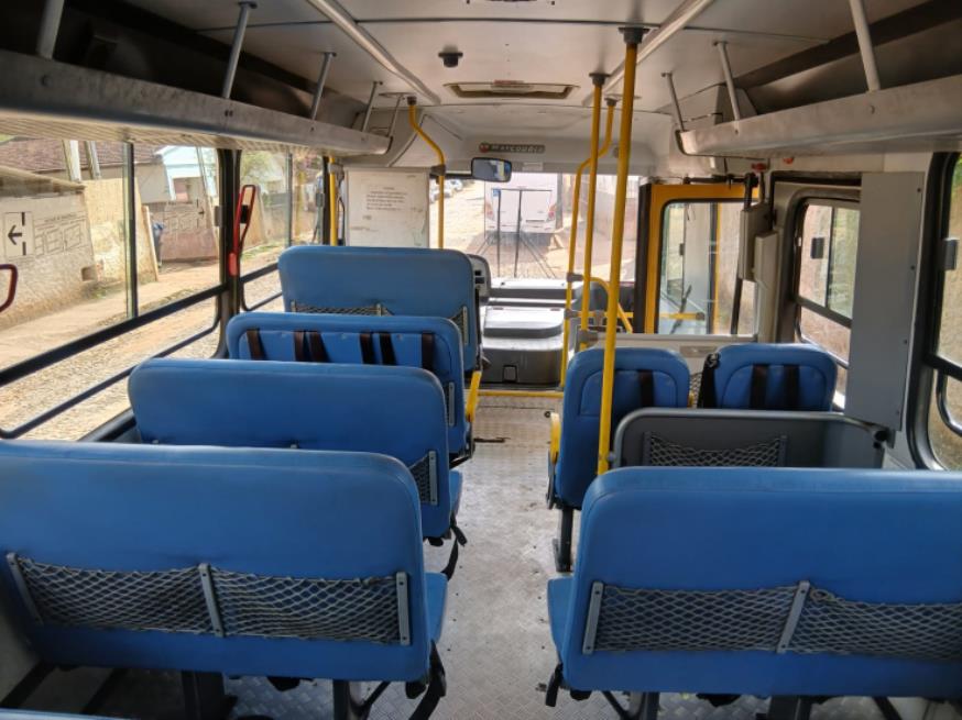 Foto ilustrativa 5 - PASSAGEIRO/ONIBUS, IVECO/GRANCLASS 150S21E, AMARELA, DIESEL, 2018/2019, CHASSI: 93ZA01LF0K8933828, RENAVAM: 01179266592, NO ESTADO EM QUE SE ENCONTRA.