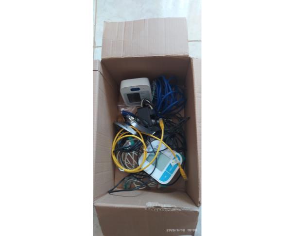 Foto de LOTE CONTENDO BENS DIVERSOS, COMO MOBILIÁRIOS, MATERIAIS HOSPITALARES, ENTRE OUTROS, NO ESTADO EM QUE SE ENCONTRA.