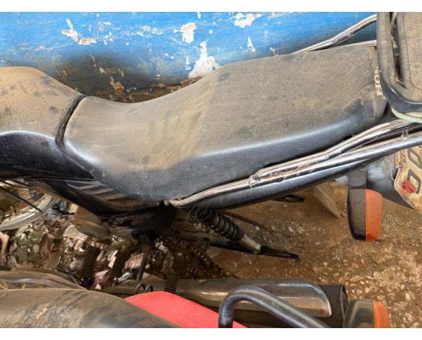 Foto de MOTOCICLETA, HONDA/CG 125 FAN ES, PRETA, 2013/2013, GASOLINA, CHASSI: 9C2JC4120DR561335, RENAVAM: 00558909809