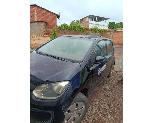 Foto de AUTOMOVEL VW/UP TAKE MA, ALCOOL/GASOLINA, BRANCA, 2014/2015, CHASSI: 9BWAG4129FT542282, RENAVAM: 01245033317, NO ESTADO EM QUE SE ENCONTRA. 