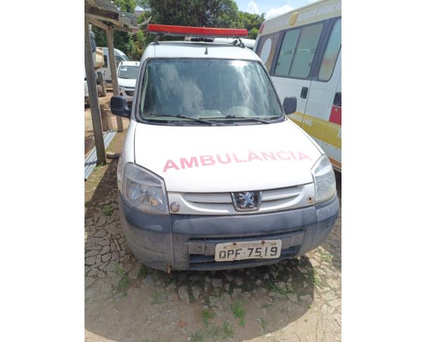Foto de CAMINHONETE I/PEUGEOT PART GREENCAR, ALCOOL/GASOLINA, BRANCA, 2018/2019, CHASSI: 8AEGCNFN8KG501205, RENAVAM: 01164450120, NO ESTADO EM QUE SE ENCONTRA. 