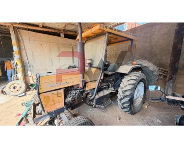 Foto de TRATOR VALTRA 685, ANO 1989, NO ESTADO EM QUE SE ENCONTRA.