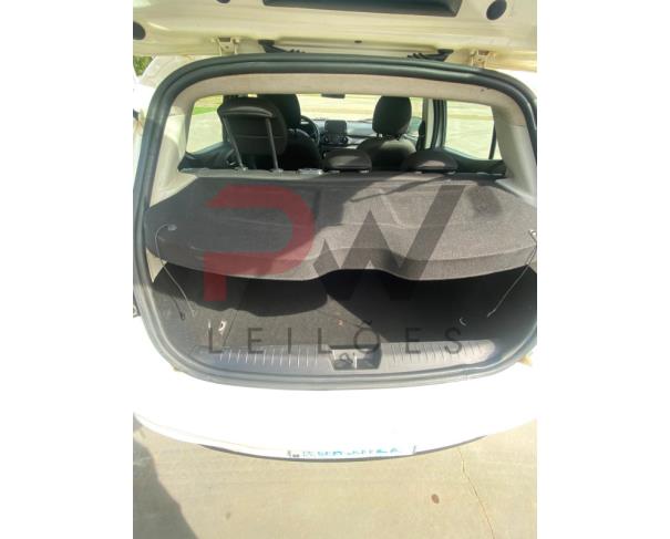 Foto de AUTOMOVEL FIAT/ARGO DRIVE 1.0, RENAVAM Nº 01294581322, CHASSI Nº 9BD358AFNNYL82407, ANO FABRICAÇÃO 2022, ANO MODELO 2022, COR BRANCA, FLEX (ÁLCOOL/GASOLINA), 75 CV, VEÍCULO DE 5 PASSAGEIROS, NO ESTADO EM QUE SE ENCONTRA.