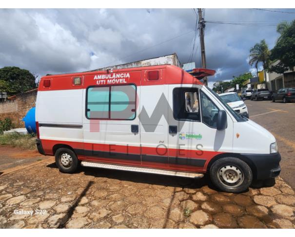 Foto de CAMINHONETE, FIAT/DUCATO MAXICARGO, BRANCA, 2016/2016, DIESEL, CHASSI: 93W245G3RG2159092, RENAVAM: 01157887217, NO ESTADO EM QUE SE ENCONTRA.