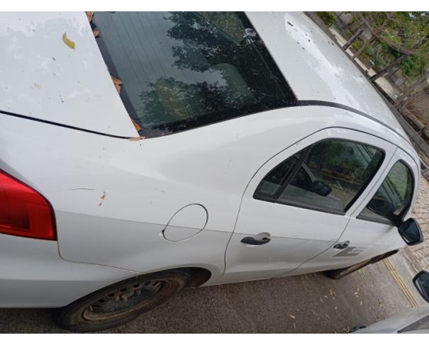 Foto de PAS/AUTOMOVEL VW/ VOYAGE TL MA, ALCOOL/GASOLINA, BRANCA, 2014/2015, CHASSI: ...27654, NO ESTADO EM QUE SE ENCONTRA.