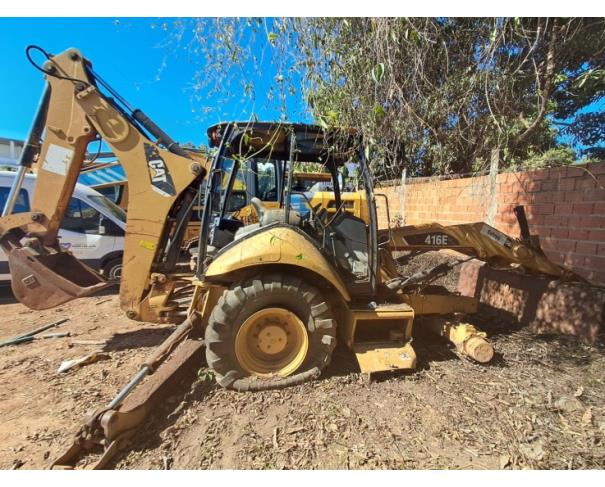 Foto de RETROESCAVADEIRA 416E, ANO: 2013, SÉRIE: CAT0416ECMFG04993, NO ESTADO EM QUE SE ENCONTRA.