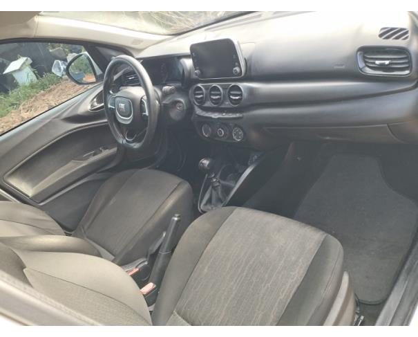 Foto de AUTOMOVEL, FIAT/ARGO DRIVE 1.0, BRANCA, 2022/2023, ALCOOL/GASOLINA, CHASSI: 9BD358AFVPYM44558, RENAVAM: 01333422714, NO ESTADO EM QUE SE ENCONTRA.