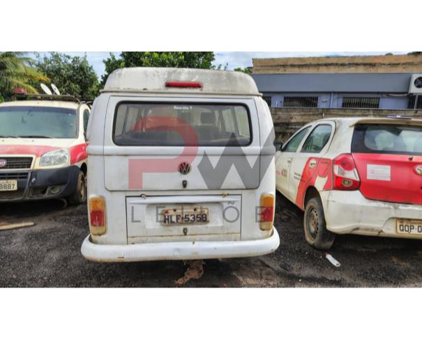 Foto de CAMIONETA VW/KOMBI, 2011/2011,BRANCA, ALCOOL/GASOLINA, CHASSI: ...19879, NO ESTADO EM QUE SE ENCONTRA.