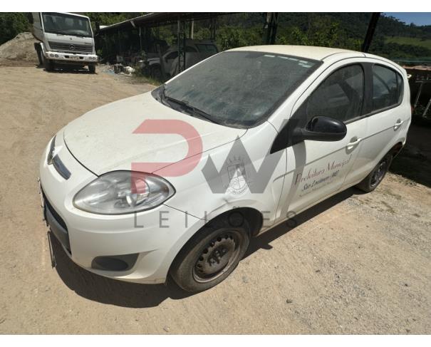 Foto de AUTOMOVEL FIAT/PALIO ATTRACTIV 1.0, ALCOOL/GASOLINA, BRANCA, 2017/2017, CHASSI: ...03298, NO ESTADO EM QUE SE ENCONTRA. 