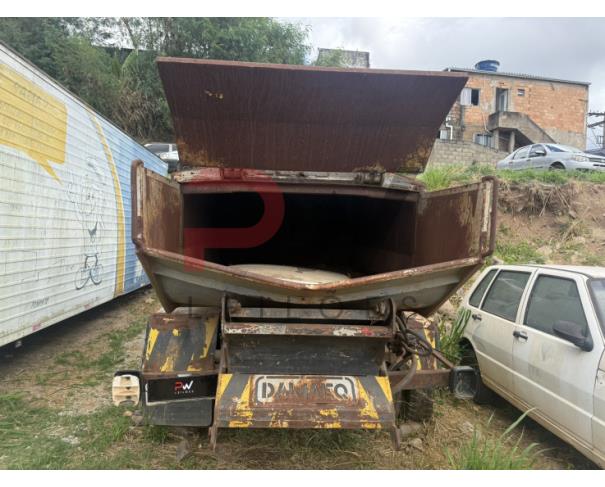 Foto de CARGA / CAMINHAO FORD/F 4000 4X4 P, 2014/2015, DIESEL, BRANCA, CHASSI: 9BFLF49P3FB003366, RENAVAM: 01045013029, NO ESTADO EM QUE SE ENCONTRA. VEÍCULO ESTÁ SEM MOTOR.O MOTOR ESTÁ DESMONTADO E FORA DO VEÍCULO.