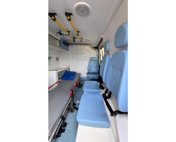 Foto de CAMINHONETE RENAULT/MASTER BF AMB1, DIESEL, BRANCA, 2023/2024, CHASSI: 93YF62000RJ688691, RENAVAM: 01356928150, NO ESTADO EM QUE SE ENCONTRA.