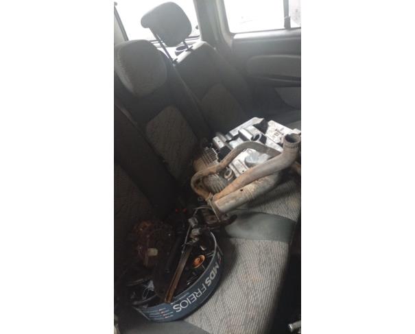 Foto de AUTOMOVEL, FIAT/DOBLO ESSENCE 1.8, BRANCA, 2016/2016, ALCOOL/GASOLINA, CHASSI: 9BD11960SG1135185, RENAVAM: 01087507496, NO ESTADO EM QUE SE ENCONTRA.