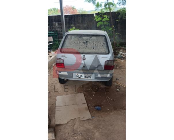 Foto de PAS/AUTOMOVEL FIAT/UNO MILLE ECONOMY, ALCOOL/GASOLINA, 2009/2010, PRATA, RENAVAM: 174349432, CHASSI: 9BD15822AA6384097, NO ESTADO EM QUE SE ENCONTRA.