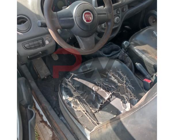 Foto de PASSAGEIRO / AUTOMOVEL FIAT/UNO VIVACE 1.0, 2014/2014, ALC/GASOL, BRANCA, CHASSI: 9BD195152E0554304, RENAVAM: 00997096535, NO ESTADO EM QUE SE ENCONTRA. MOTOR AVARIADO.