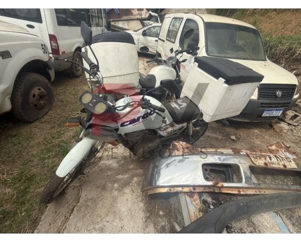 Foto de PASSAGEIRO / MOTOCICLETA HONDA/CG 125 CARGO, 1997/1997, GASOLINA, BRANCA, CHASSI: 9C2JA010VVR004642, RENAVAM: 00678194203, NO ESTADO EM QUE SE ENCONTRA. MOTOR AVARIADO. 