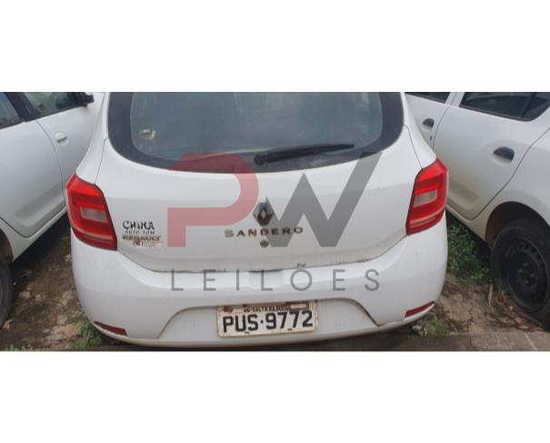 Foto de PASSAGEIRO / AUTOMOVEL RENAULT/SANDERO AUTH 10, ALCOOL/GASOLINA, 2014/2015, PLACA PUS-9772, CHASSI: 93Y5SRD04FJ509896, RENAVAM: 01018090174, NO ESTADO EM QUE SE ENCONTRA. 
