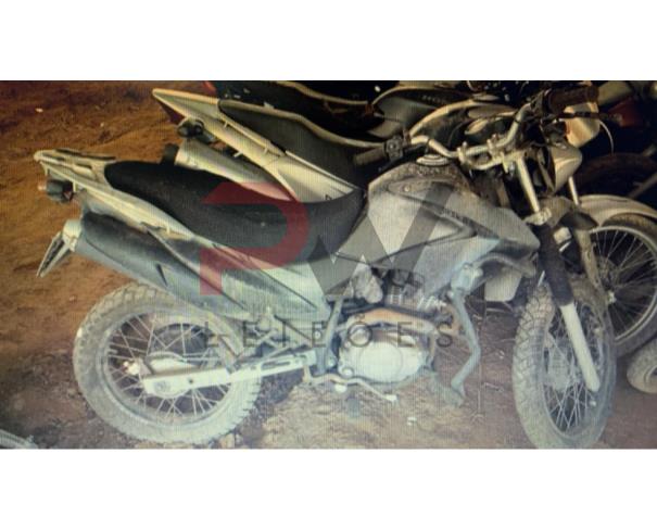 Foto de PASSAGEIRO / HONDA / NXR 150 BROS ES / Placa: HFK5499 / UF: MG / Município: Juiz de Fora / Ano fabricação: 2011 / Ano modelo: 2011 / Cor: PRETA /Chassi: 9C2KD0550BR011113 / Motor:000000000000000000000 / RENAVAM: 00357019806, NO ESTADO EM QUE SE ENCONTRA.