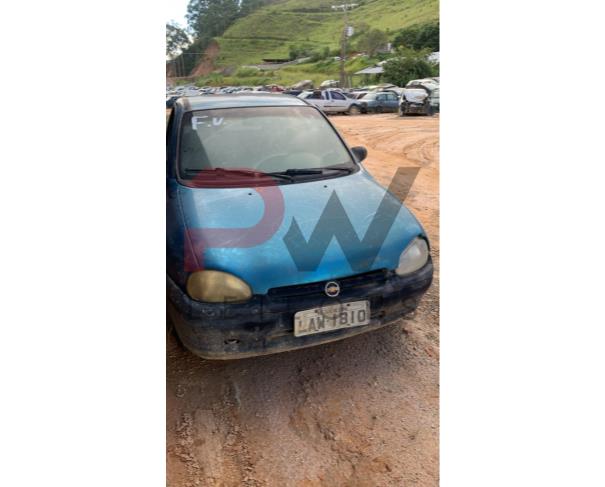 Foto de PASSAGEIRO / GM /  CORSA GL / Placa: LAW1810 / UF: MG / Município: Juiz de Fora /Ano fabricação: 1995 / Ano modelo: 1995 / Cor: AZUL /Chassi: 9BGSE08XSSC715715 / Motor: B14N231030197/ RENAVAM: 00640091709, NO ESTADO EM QUE SE ENCONTRA. 