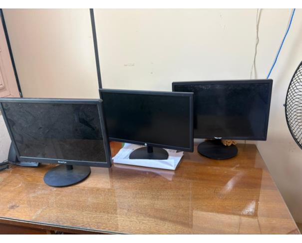 Foto de LOTE CONTENDO ELETRÔNICOS, TAIS COMO: NOTEBOOK, TELEVISÃO, IMPRESSORA, TECLADOS, ENTRE OUTROS.