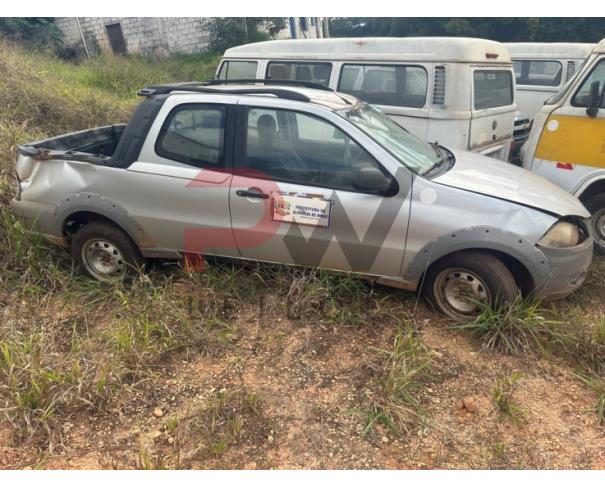 Foto de ESPECIAL / CAMINHONETE FIAT/STRADA WORKING CD, 2012/2013, ALC/GASOL, PRATA, PLACA OMG-6737, RENAVAM: 00486318761, CHASSI: 9BD27804MD7579734, NO ESTADO EM QUE SE ENCONTRA.