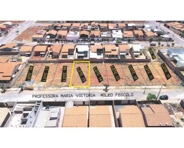 Foto de IMÓVEL URBANO: Área Institucional. Um lote de terreno de n° 260, Quadra 46, setor 16, medindo 250,00 m², situado em Pompéu/MG, bairro Morada do Sol, na Rua Professora Maria Victória Miléo Fóscolo, NO ESTADO EM QUE SE ENCONTRA.