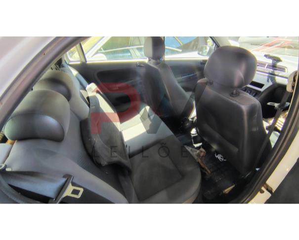 Foto de VW/GOL 1.6L MB5, ALCOOL/GASOLINA, BRANCA, 2020/2020, CHASSI: 9BWAB45U7LT106875, RENAVAM:122807819 , NO ESTADO EM QUE SE ENCONTRA.