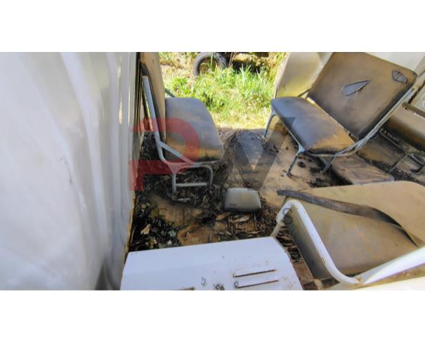 Foto de SUCATA SEM BAIXA, ESPECIAL / CAMINHONETE FIAT/DUCATO M RONTAN AMB, 2005/2005, DIESEL, BRANCA, ANTIGA PLACA HMG-4480, NO ESTADO EM QUE SE ENCONTRA.