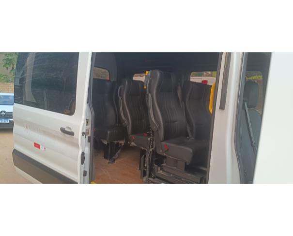 Foto de MICROONIB I/FORD TRANSIT BF PAS16, DIESEL, BRANCA, 2022/2023, CHASSI: WF0BTTVD2PU008579, RENAVAM: 01385675737, NO ESTADO EM QUE SE ENCONTRA.