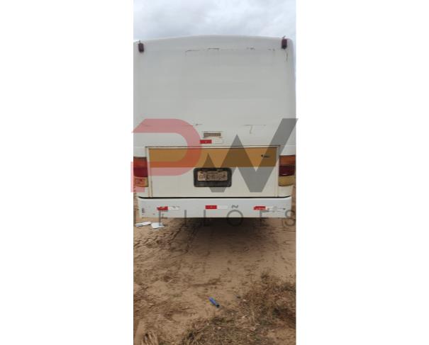 Foto de PASSAGEIRO / ONIBUS M.BENZ/OF 812, DIESEL, BRANCA, 1995/1996, PLACA OQQ-6134, CHASSI: 9BM688187SB076136, RENAVAM: 00546081339, NO ESTADO EM QUE SE ENCONTRA. 