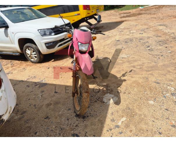 Foto de MOTOCICLETA, HONDA/NXR150 BROS ESD, VERMELHA, 2012/2012, ALCOOL/GASOLINA, RENAVAM: 484404660, CHASSI: 9C2KD0540CR563803, NO ESTADO EM QUE SE ENCONTRA.