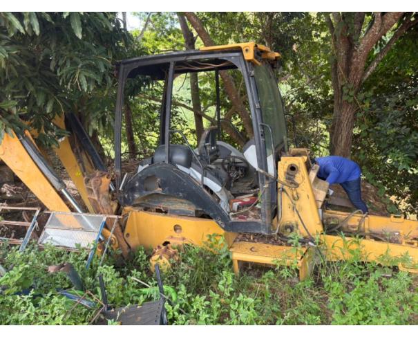 Foto de RETRO CATERPILLAR 416 E, AMARELA, 2013, SÉRIE: CAT0416EKMFG08798.