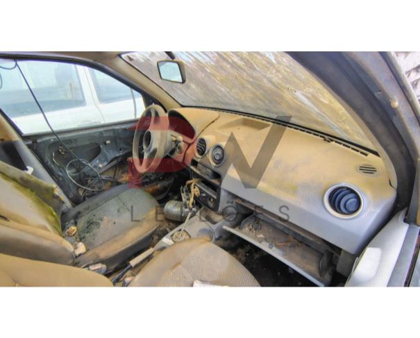 Foto de AUTOMOVEL VW/GOL 1.0 GIV, 2010/2011, CINZA, ALCOOL/GASOLINA, CHASSI: ...09461, NO ESTADO EM QUE SE ENCONTRA.