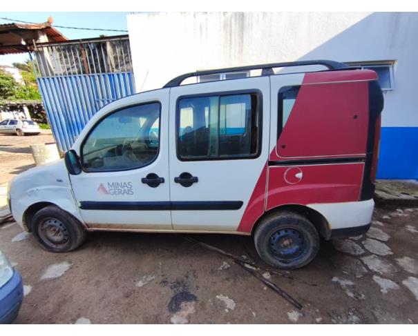 Foto de AUTOMOVEL, FIAT/DOBLO ESSENCE 7L E, BRANCA, 2017/2017, ALCOOL/GASOLINA, CHASSI: 9BD1196GDH1140860, RENAVAM: 01130829100, NO ESTADO EM QUE SE ENCONTRA.