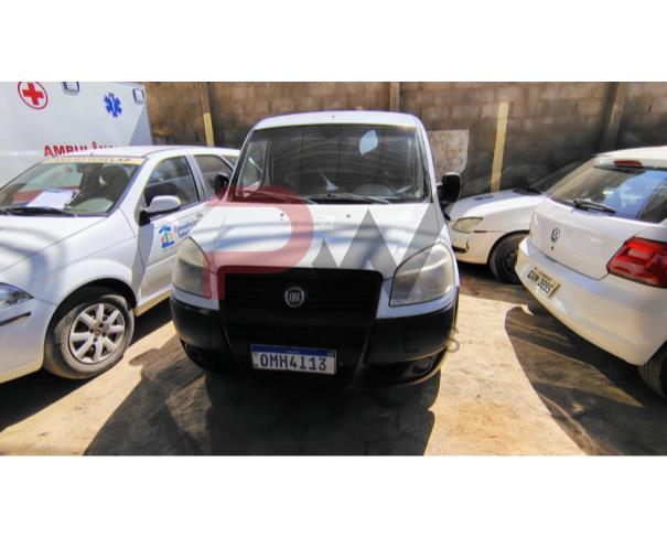 Foto de FIAT/DOBLO CARGO 1.4, ALCOOL/GASOLINA, BRANCA, 2012/2013, CHASSI: 9BD223153D2029282, RENAVAM: 488535620, NO ESTADO EM QUE SE ENCONTRA.