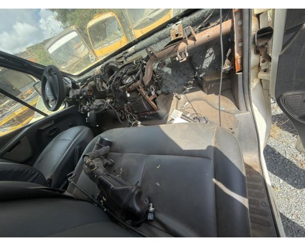 Foto de MICROONIB RENAULT/M REVESCAP L3H2, DIESEL, BRANCA, 2018/2019, CHASSI: 93YMAFEXCKJ563680, RENAVAM: 01171503226, NO ESTADO EM QUE SE ENCONTRA.