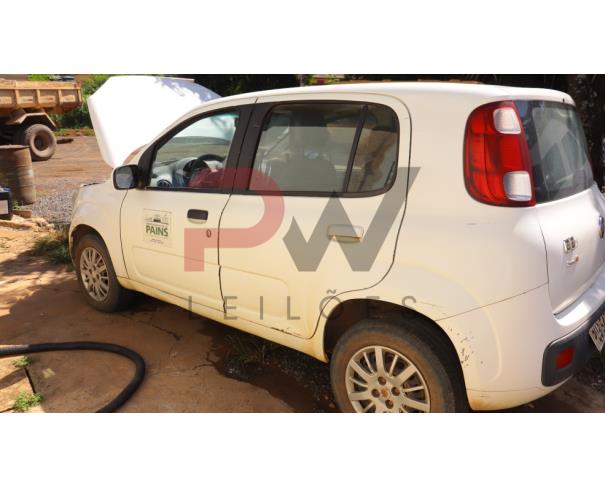 Foto de UNO ECONOMY 0,5L 088CV 1400 FAB FIAT COR BRANCA PLACA PUB-5495 ANO FAB/MOD 2014/2014 COMBUSTÍVEL FLEX CHASSI 9BD195173E0587443 RENAVAM 1009875490, NO ESTADO EM QUE SE ENCONTRA. 