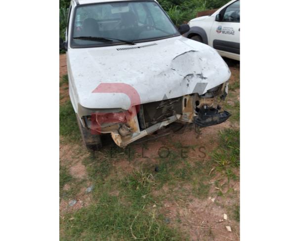 Foto de AUTOMOVEL FIAT/UNO MILLE ECONOMY, ALCOOL/GASOLINA, BRANCA, 2010/2011, CHASSI: 9BD15822AB6534283, RENAVAM: 00264349946, NO ESTADO EM QUE SE ENCONTRA. 